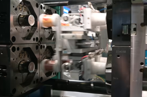 How to Choose Between Cold Runner and Hot Runner Injection Molds
